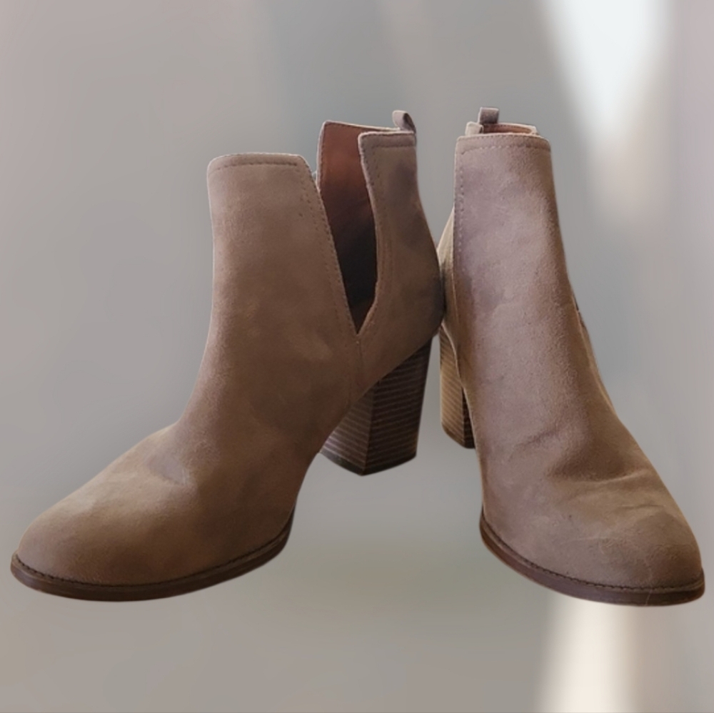 Taupe Color Short Boots